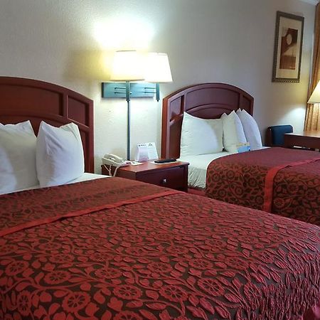 Days Inn By Wyndham Tallahassee-Government Center Zewnętrze zdjęcie
